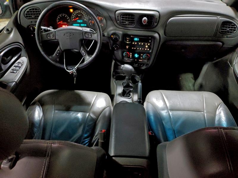 Photo 8 from auction – 2004 CHEVROLET TRAILBLAZE with VIN 1GNDT13S342122252