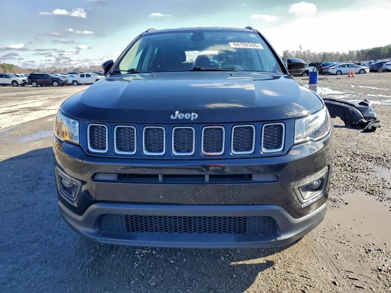 Photo 5 from auction – 2021 JEEP COMPASS LA with VIN 3C4NJDBB0MT601572