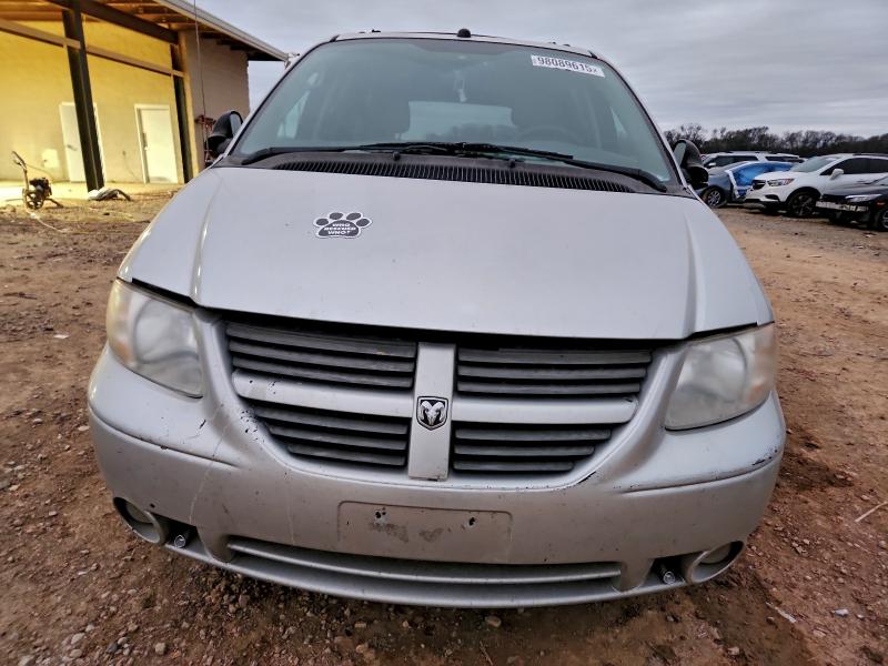 Photo 5 from auction – 2005 DODGE GRAND CARA with VIN 2D4GP44L65R394609