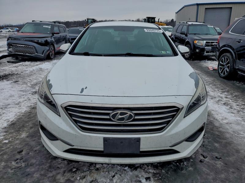 Photo 5 from auction – 2017 HYUNDAI SONATA SE with VIN 5NPE24AF7HH586284
