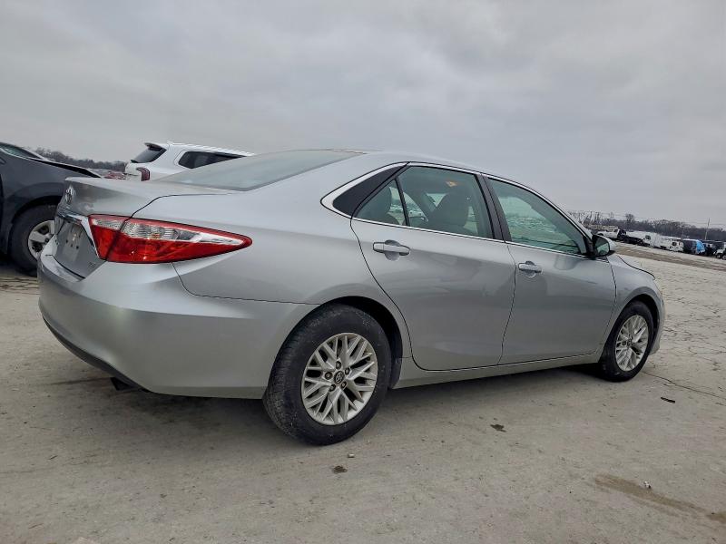 Photo 3 from auction – 2017 TOYOTA CAMRY LE with VIN 4T1BF1FK6HU665121