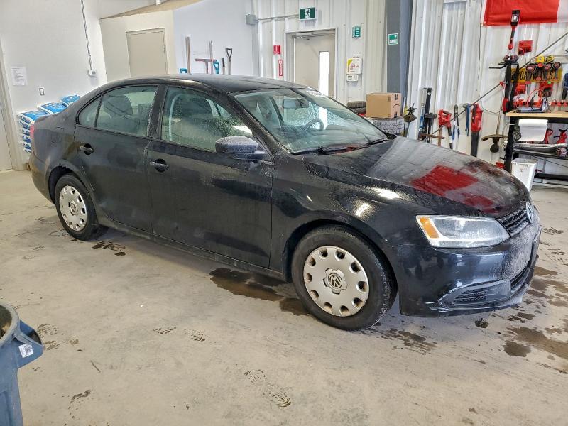 Photo 4 from auction – 2013 VOLKSWAGEN JETTA BASE with VIN 3VW2K7AJ8DM301683