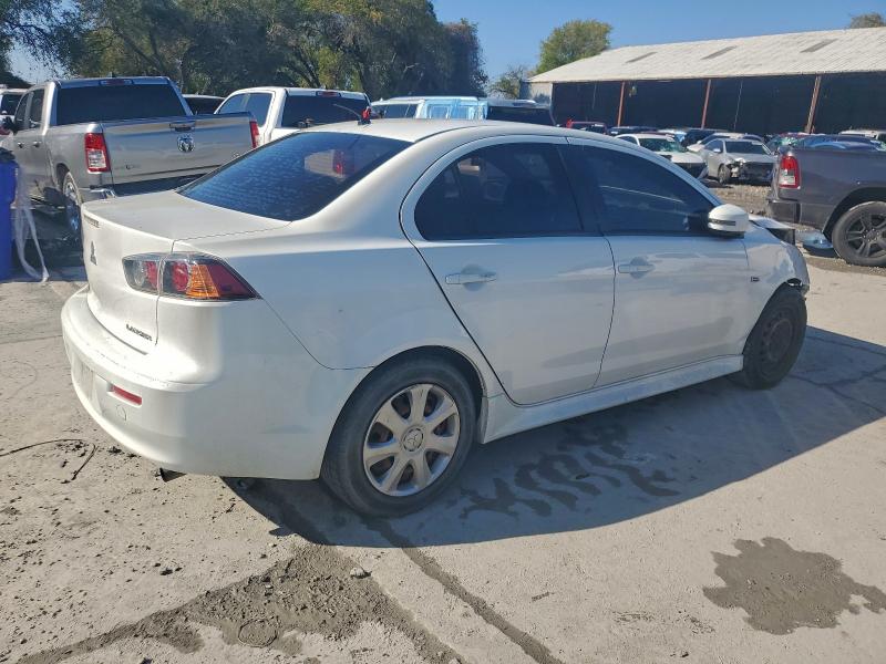 Photo 3 from auction – 2015 MITSUBISHI LANCER ES with VIN JA32U2FUXFU019058
