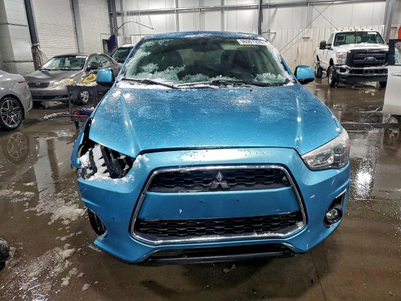 Photo 5 from auction – 2013 MITSUBISHI OUTLANDER with VIN 4A4AR3AU2DE019101