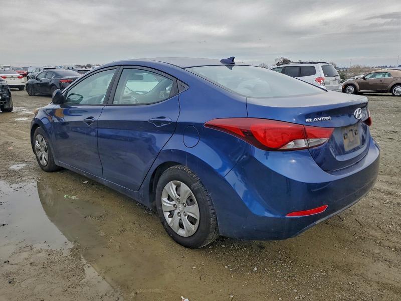 Photo 2 from auction – 2016 HYUNDAI ELANTRA SE with VIN 5NPDH4AE6GH699028