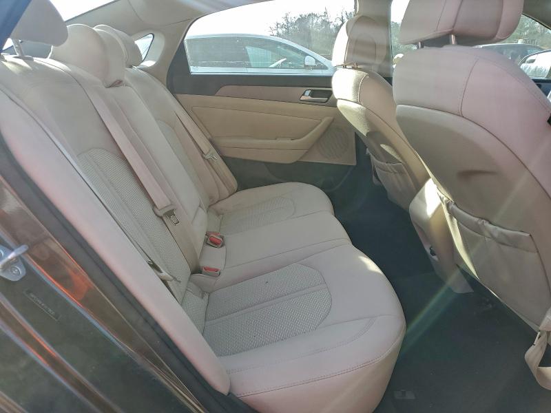 Photo 10 from auction – 2015 HYUNDAI SONATA SE with VIN 5NPE24AF4FH179830