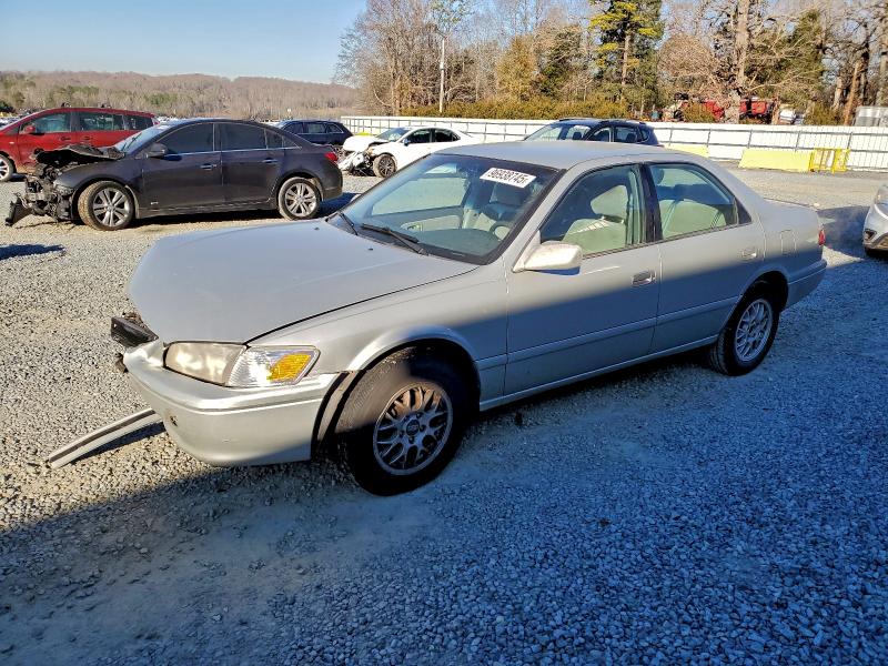TOYOTA CAMRY 2000 with VIN 4T1BF22K3YU113409 - Photo from auction