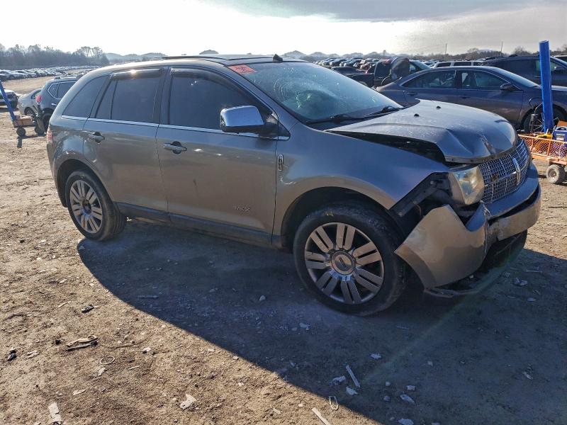 Photo 4 from auction – 2008 LINCOLN MKX with VIN 2LMDU68C38BJ05682