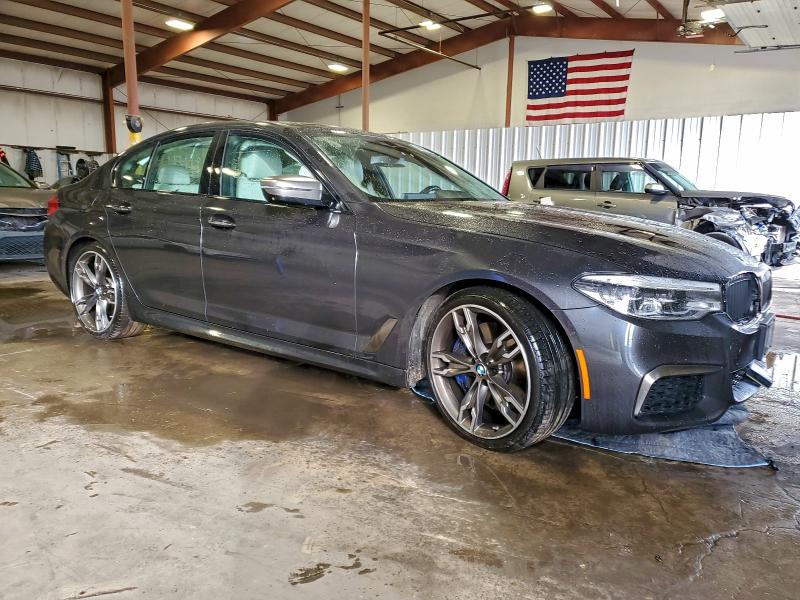 Zdjęcie 4 z aukcji – 2018 BMW M550XI z VIN WBAJB9C53JB036889