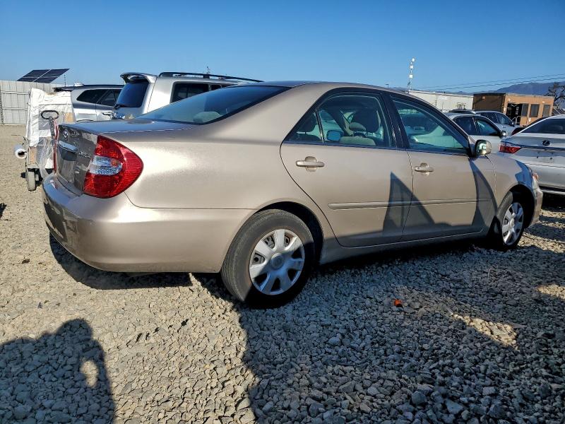 Photo 3 from auction – 2004 TOYOTA CAMRY LE with VIN 4T1BE32K04U284900