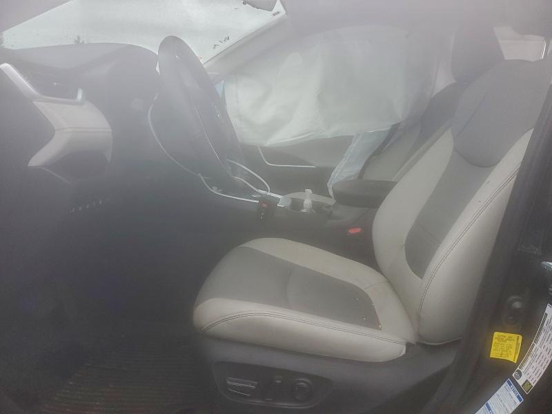 Photo 7 from auction – 2022 TOYOTA RAV4 LIMIT with VIN 4T3D6RFV2NU069962