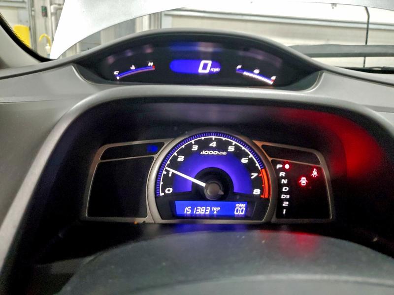Photo 9 from auction – 2010 HONDA CIVIC LX with VIN 19XFA1F50AE021469