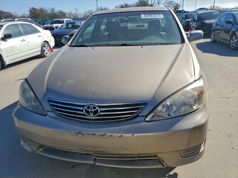 Photo 5 from auction – 2003 TOYOTA CAMRY LE with VIN 4T1BE32K73U151162
