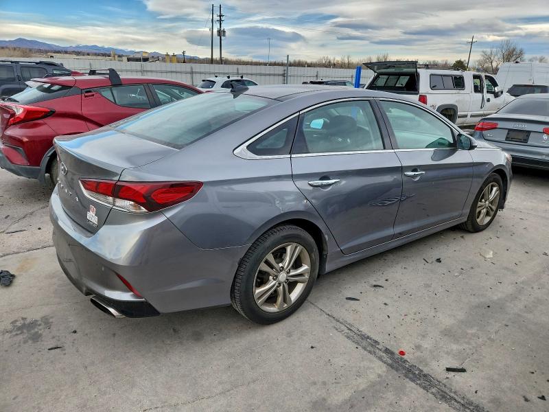 Photo 3 from auction – 2019 HYUNDAI SONATA with VIN 5NPE34AF9KH754155