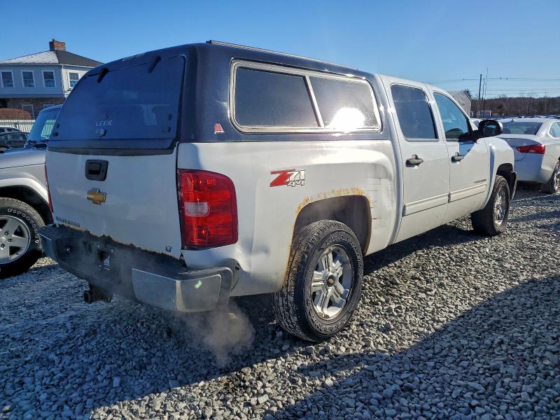 Photo 3 from auction – 2013 CHEVROLET SILVERADO with VIN 3GCPKSE7XDG121131