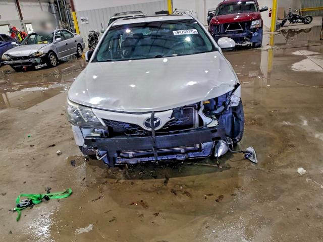 Photo 5 from auction – 2012 TOYOTA CAMRY with VIN 4T1BF1FK0CU631149