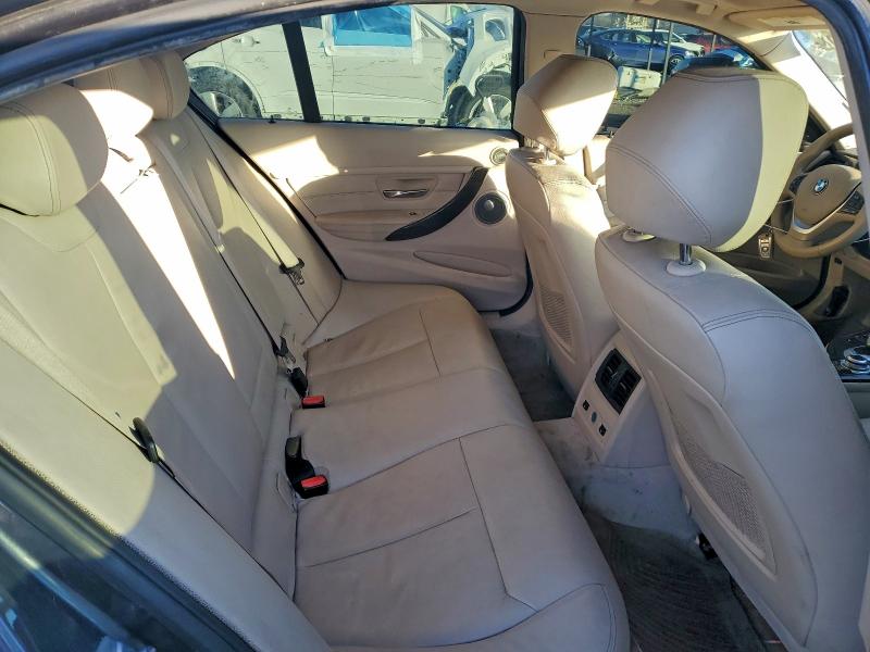 Photo 10 from auction – 2013 BMW 335 XI with VIN WBA3B9G53DNP39382
