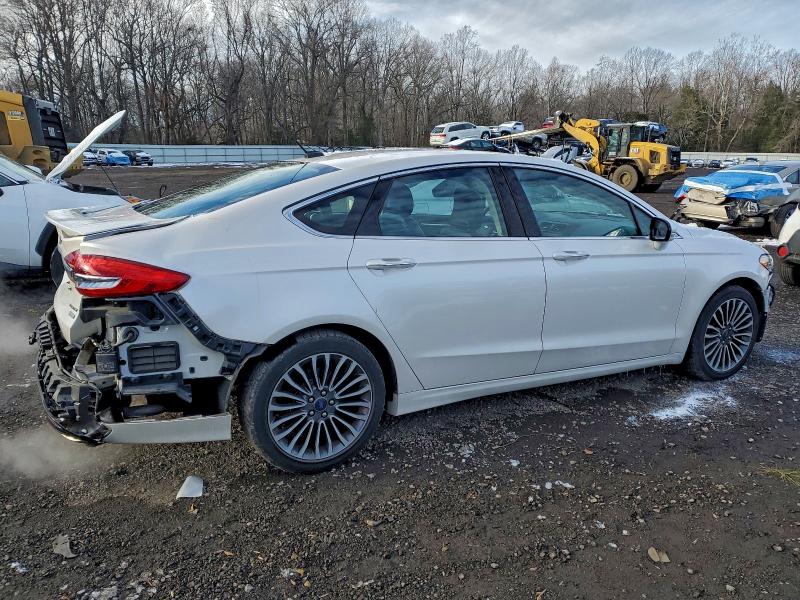 Photo 3 from auction – 2017 FORD FUSION TIT with VIN 3FA6P0K90HR262636