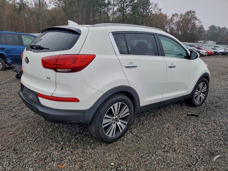 Photo 3 from auction – 2015 KIA SPORTAGE E with VIN KNDPC3AC5F7743480