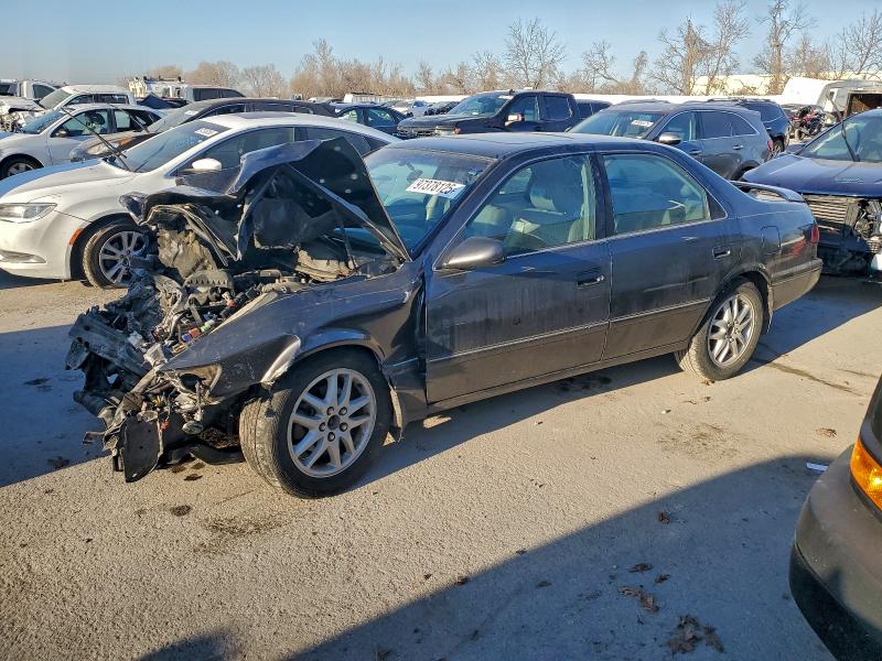 Photo 1 from auction – 2001 TOYOTA CAMRY LE with VIN 4T1BF28K31U969225