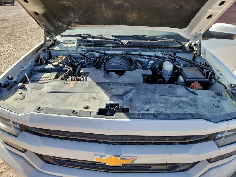 Photo 11 from auction – 2017 CHEVROLET SILVERADO with VIN 3GCUKREC5HG348175