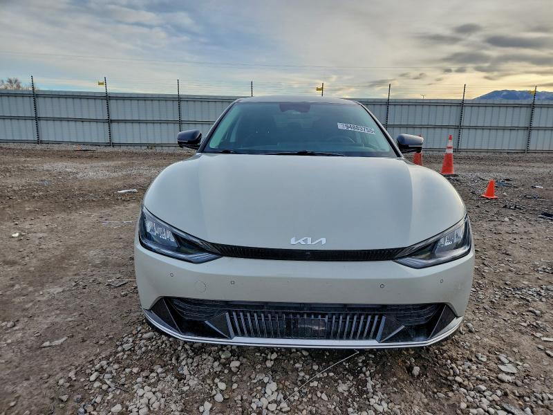 Photo 5 from auction – 2022 KIA EV6 with VIN KNDC3DLC2N5030046
