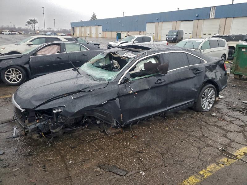 Photo 1 from auction – 2010 FORD TAURUS LIM with VIN 1FAHP2FWXAG158110