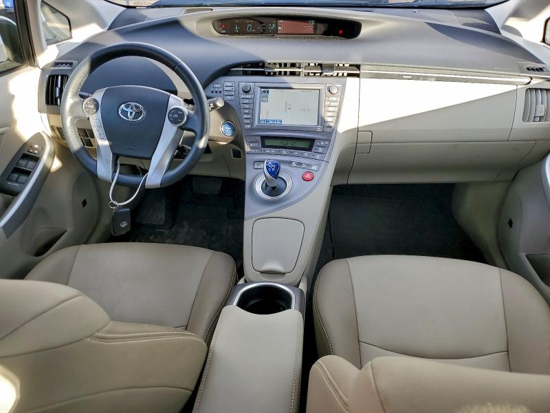 Photo 8 from auction – 2015 TOYOTA PRIUS with VIN JTDKN3DU9F1981702