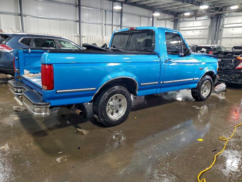 Photo 3 from auction – 1994 FORD F150 with VIN 1FTEF15N2RNA60778