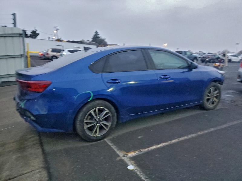 Photo 3 from auction – 2022 KIA FORTE FE with VIN 3KPF24AD5NE496148