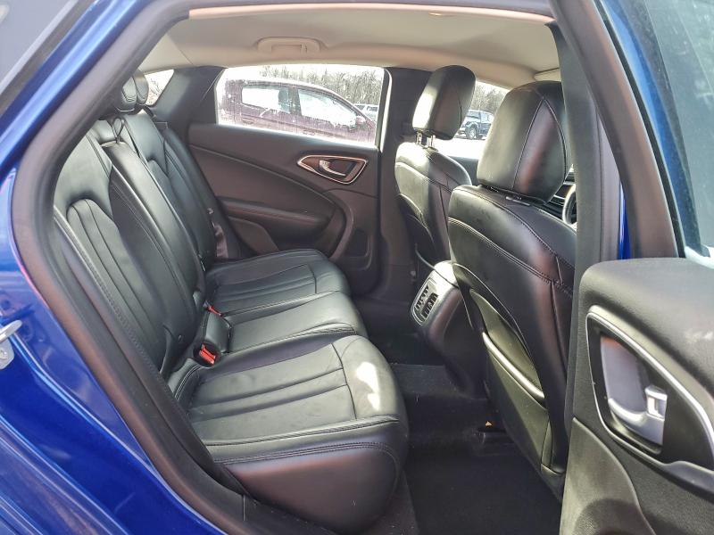 Photo 10 from auction – 2016 CHRYSLER 200 LIMITE with VIN 1C3CCCAB3GN177861