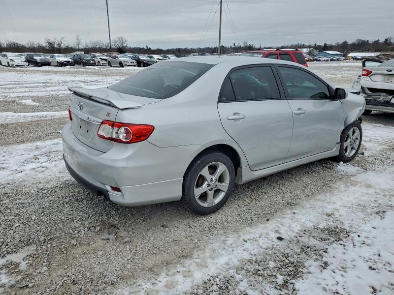 Photo 3 from auction – 2013 TOYOTA COROLLA with VIN 2T1BU4EE0DC005638