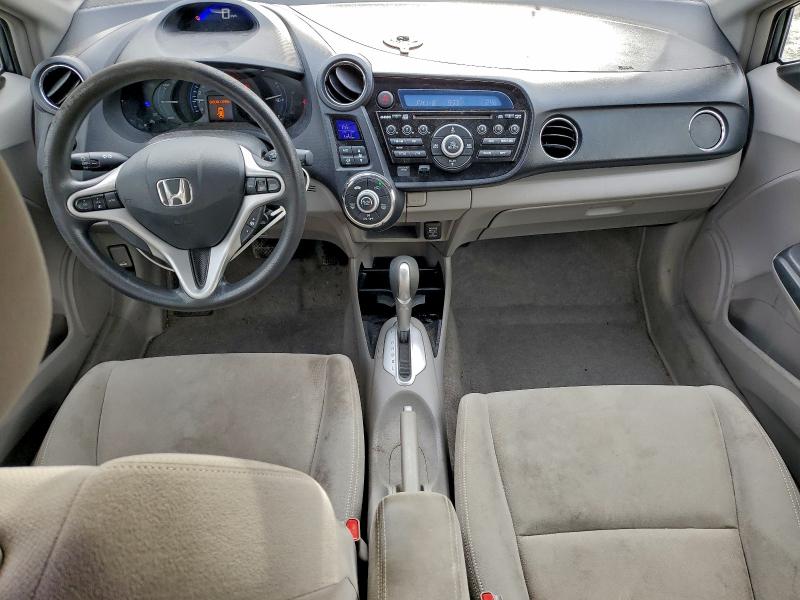 Photo 8 from auction – 2013 HONDA INSIGHT LX with VIN JHMZE2H56DS000985