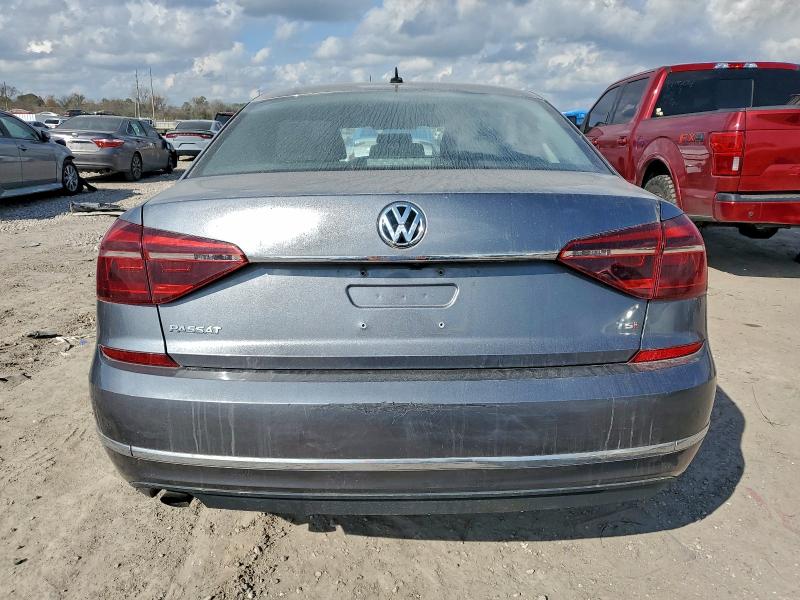 Photo 6 from auction – 2017 VOLKSWAGEN PASSAT with VIN 1VWAT7A33HC068572