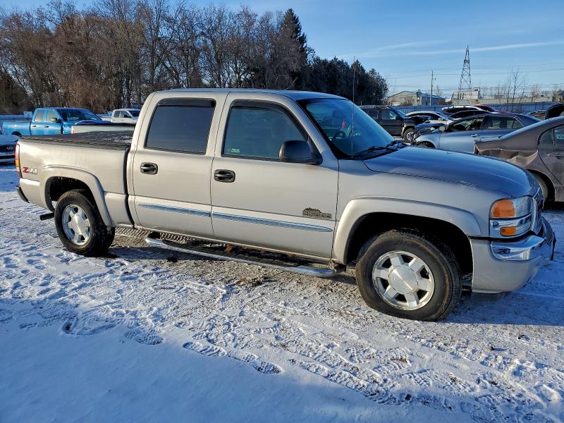 Photo 4 from auction – 2006 GMC NEW SIERRA with VIN 2GTEK13T761181297