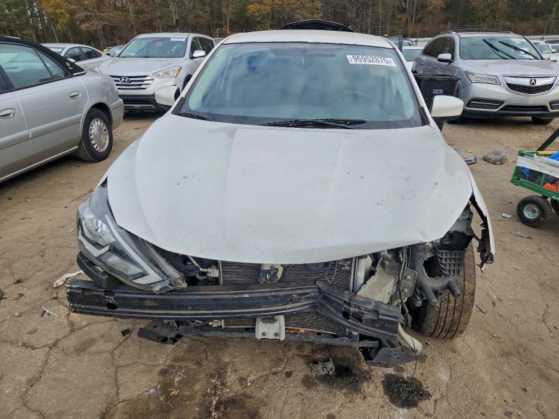 Photo 5 from auction – 2016 NISSAN SENTRA S with VIN 3N1AB7AP1GY304055