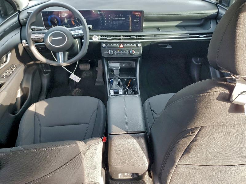 Photo 8 from auction – 2025 HYUNDAI TUCSON with VIN 5NMJA3DE8SH567441