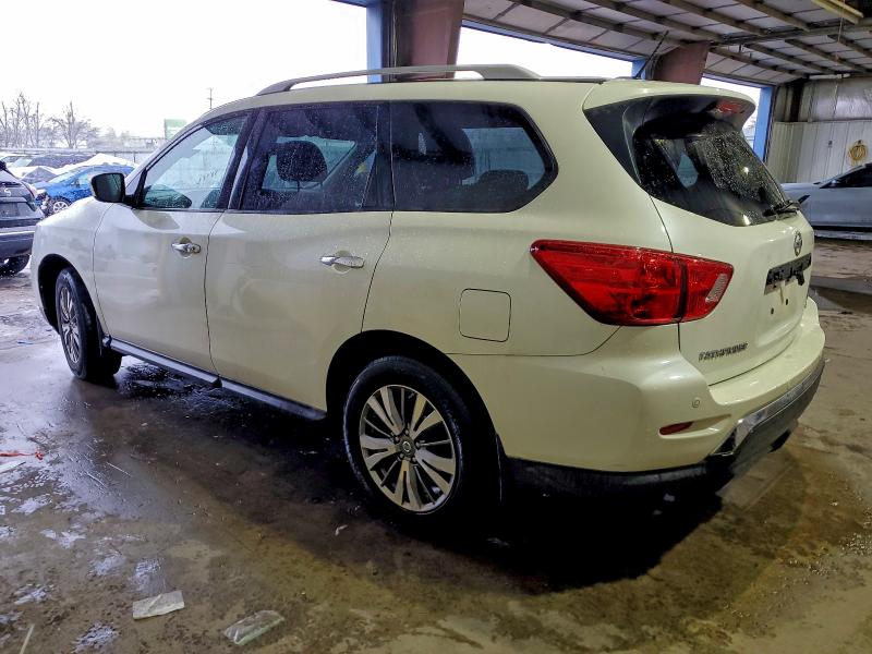 Photo 2 from auction – 2018 NISSAN PATHFINDER with VIN 5N1DR2MM0JC613814