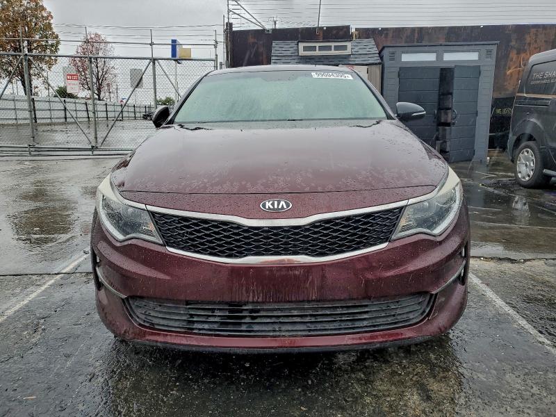 Photo 5 from auction – 2016 KIA OPTIMA LX with VIN 5XXGT4L39GG109312