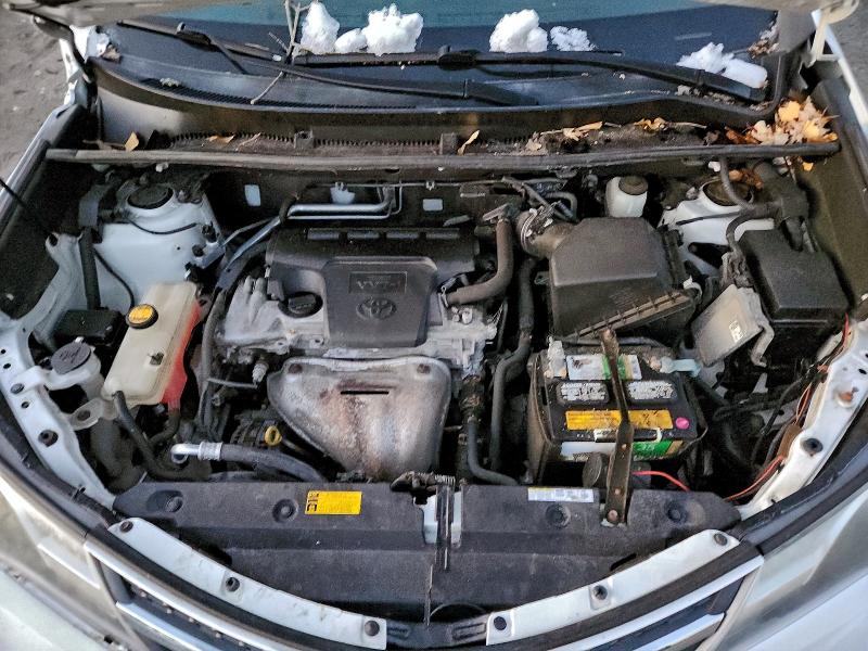 Photo 11 from auction – 2014 TOYOTA RAV4 LE with VIN 2T3BFREV1EW140674