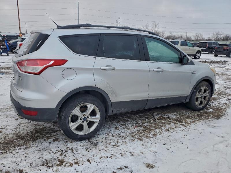 Photo 3 from auction – 2014 FORD ESCAPE SE with VIN 1FMCU0GX3EUB93423