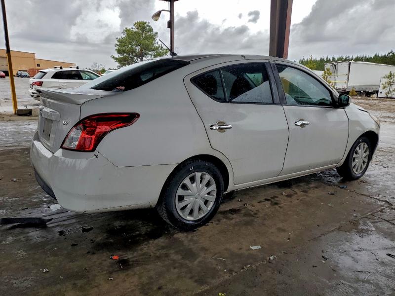 Photo 3 from auction – 2017 NISSAN VERSA S with VIN 3N1CN7AP7HL893840