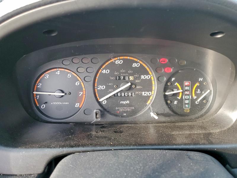Photo 9 from auction – 2000 HONDA CR-V LX with VIN JHLRD2846YC015453
