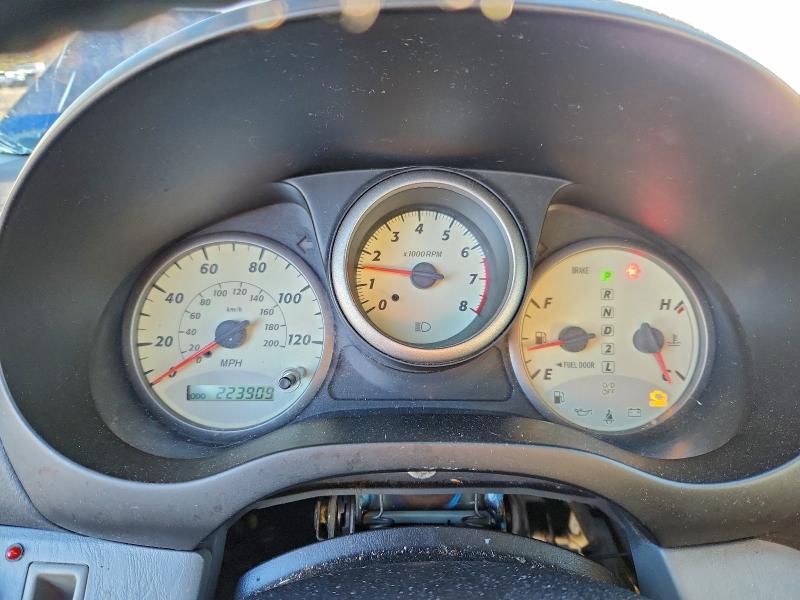 صورة رقم 9 من المزاد - 2002 TOYOTA RAV4 مع VIN JTEHH20V020178556