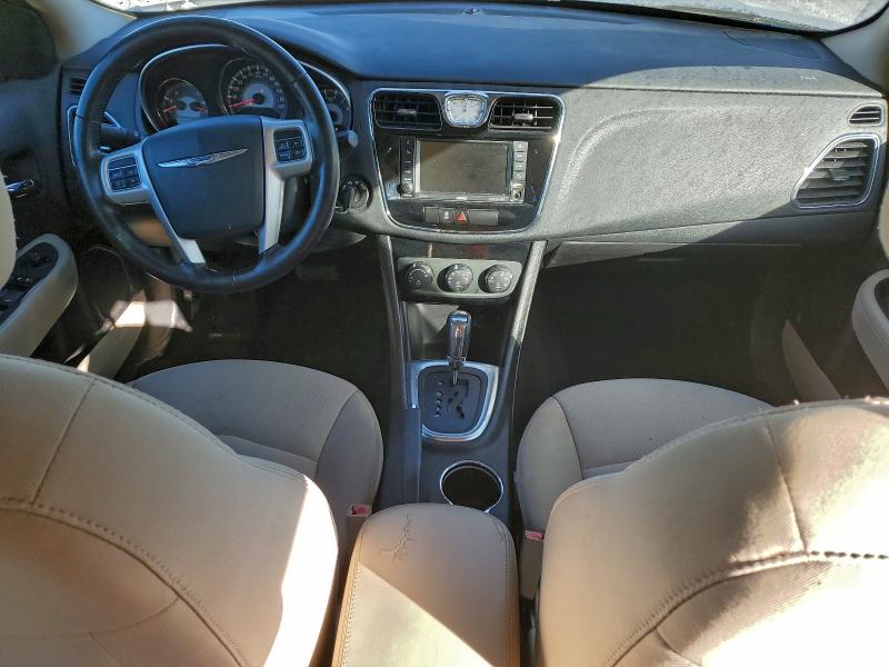 Photo 8 from auction – 2012 CHRYSLER 200 TOURIN with VIN 1C3CCBBB0CN176511