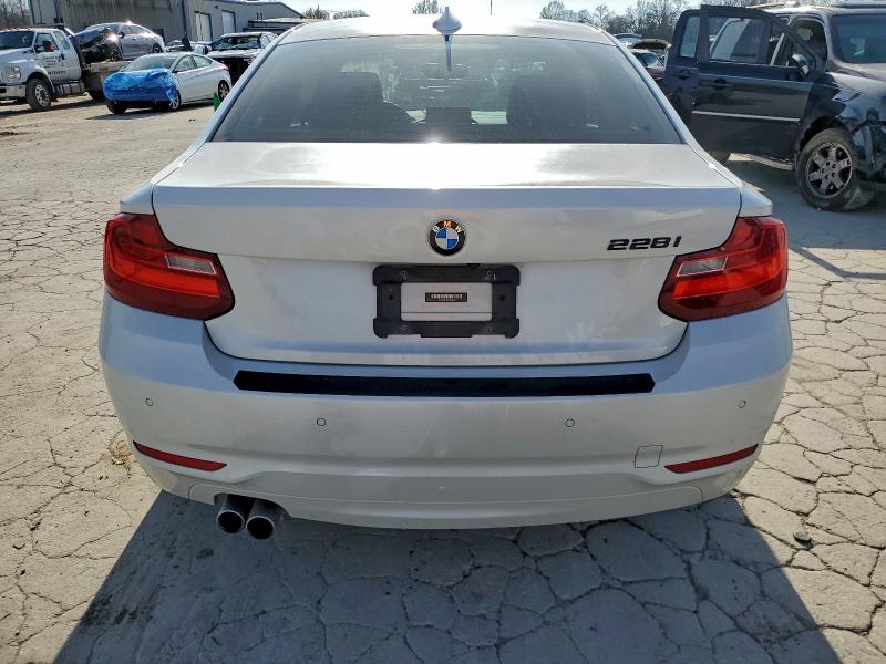 Photo 6 from auction – 2014 BMW 228 I with VIN WBA1F5C56EV246307