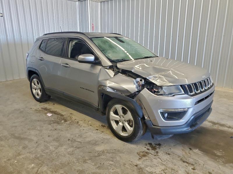 Photo 4 from auction – 2019 JEEP COMPASS LA with VIN 3C4NJCBB2KT736883