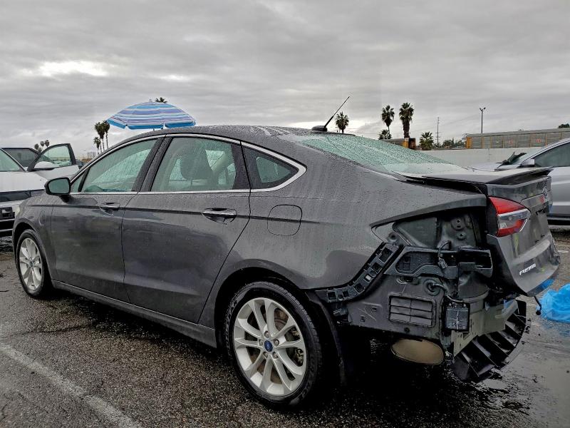 Photo 2 from auction – 2019 FORD FUSION TIT with VIN 3FA6P0SU6KR177358