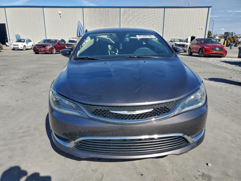 Photo 5 from auction – 2016 CHRYSLER 200 LIMITE with VIN 1C3CCCAB4GN165427
