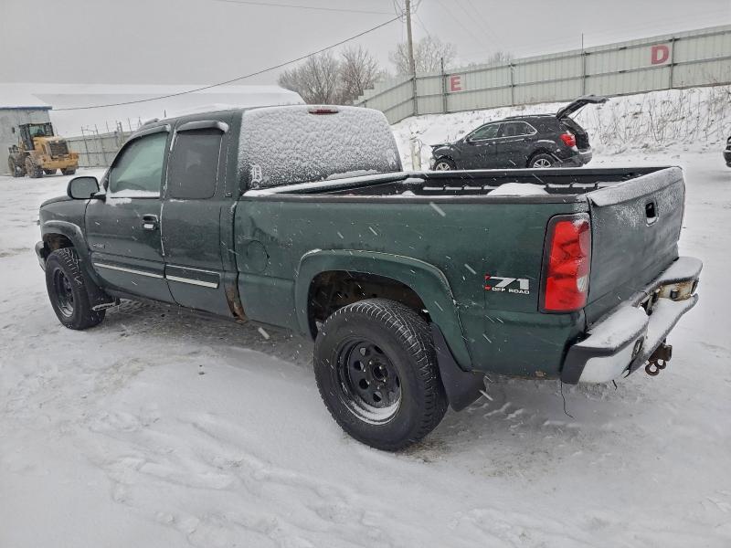 Photo 2 from auction – 2003 CHEVROLET SILVERADO with VIN 1GCEK19T83Z213717